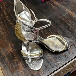 Guess two-toned stilleto sandal